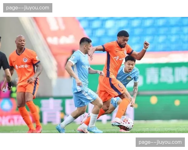 埃朱马精准直塞助攻叶博亚 海牛中场创造力助球队取胜